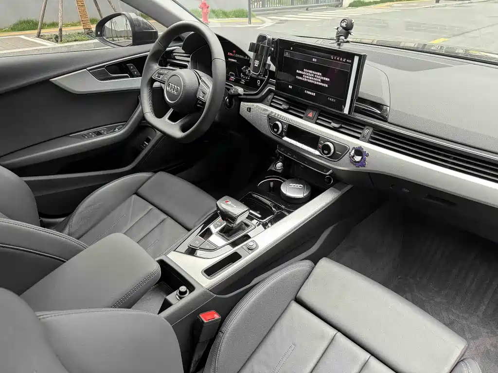 Audi Audi A5 Import 2021 Sportback 40 TFSI Fashion Dynamic Model 2023 - thumbnail 11