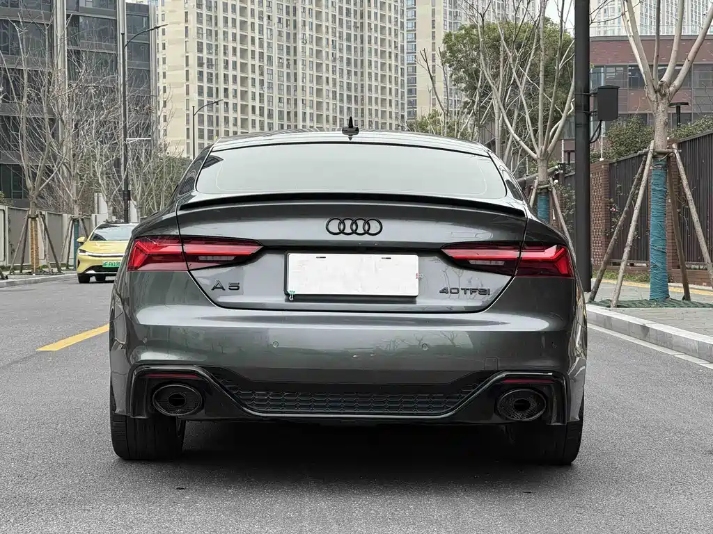 Audi Audi A5 Import 2021 Sportback 40 TFSI Fashion Dynamic Model 2023 - thumbnail 17