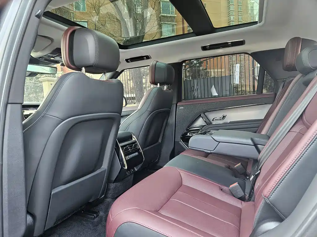 Land Rover Range Rover Sport 2023 400PS Dynamic SE 2024 - thumbnail 8