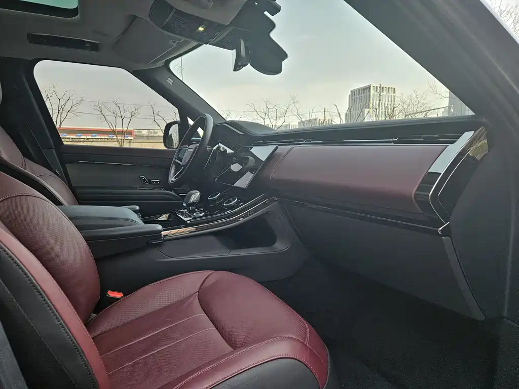 Land Rover Range Rover Sport 2023 400PS Dynamic SE 2024 - thumbnail 10