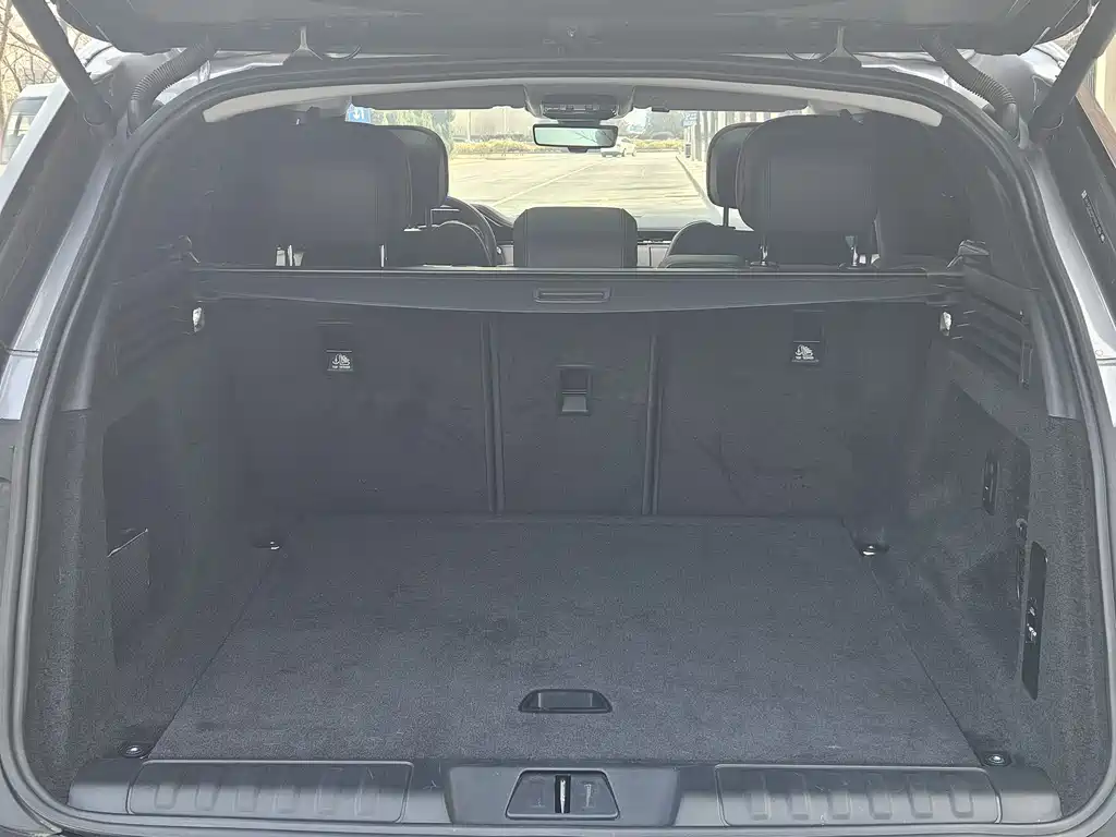Land Rover Range Rover Sport 2023 400PS Dynamic SE 2024 - thumbnail 22