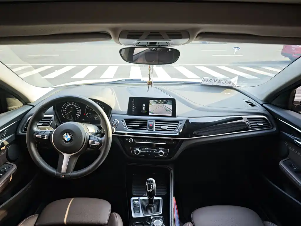 BMW BMW 1 Series 2020 120i M Sport Package 2020 - thumbnail 7