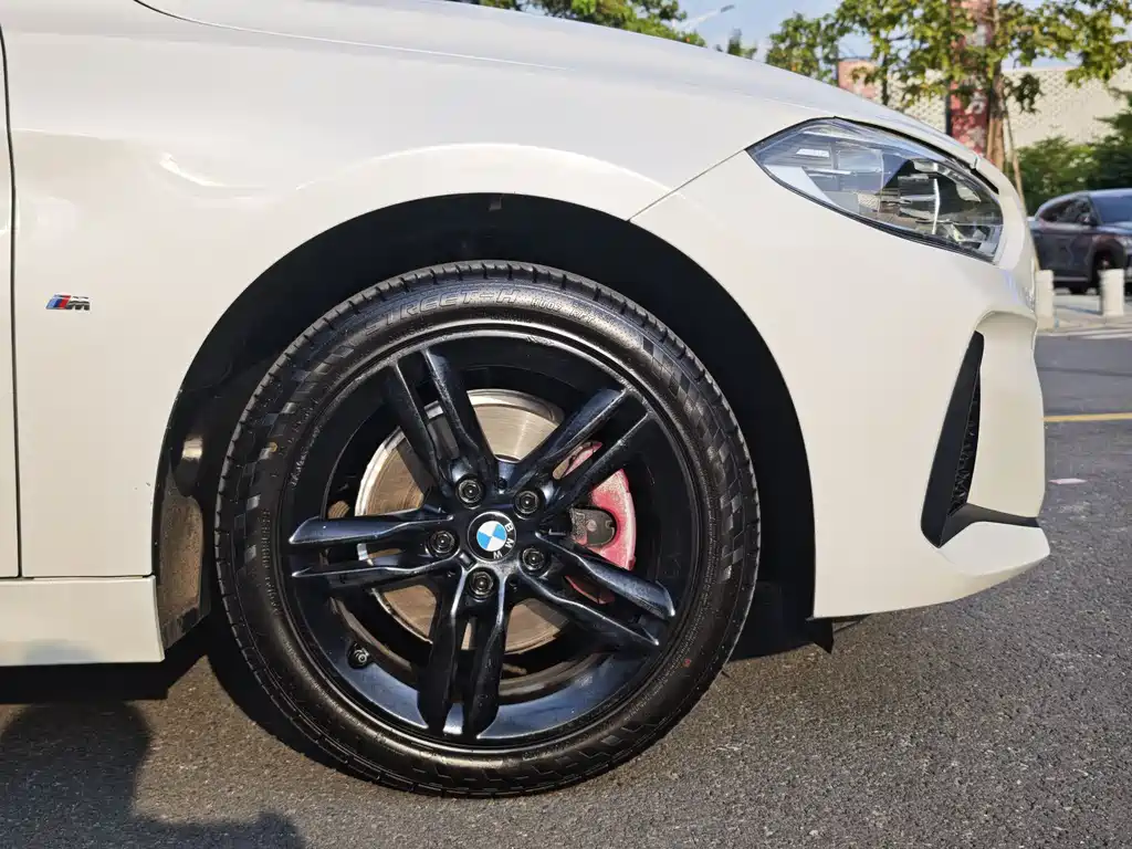 BMW BMW 1 Series 2020 120i M Sport Package 2020 - thumbnail 22