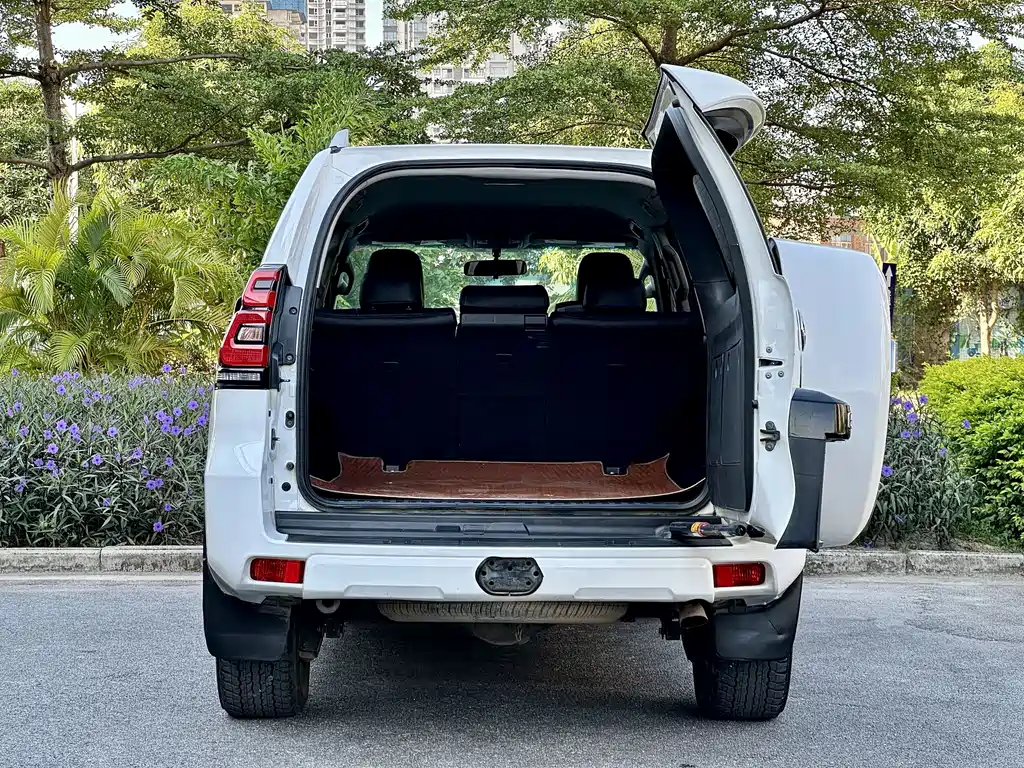 Toyota Toyota Land Cruiser Prado (Imported) 2019 Model 2.8L Diesel Euro Standard Version 2020 - thumbnail 24