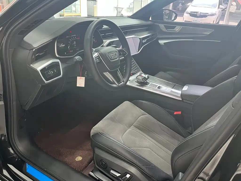 Audi Audi A6L 2024 45 TFSI Premium Dynamic Edition 2024 - thumbnail 6