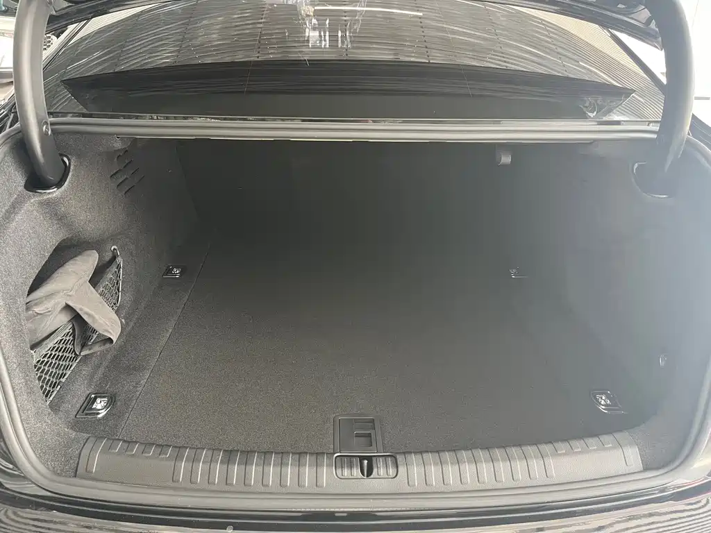 Audi Audi A6L 2024 45 TFSI Premium Dynamic Edition 2024 - thumbnail 16
