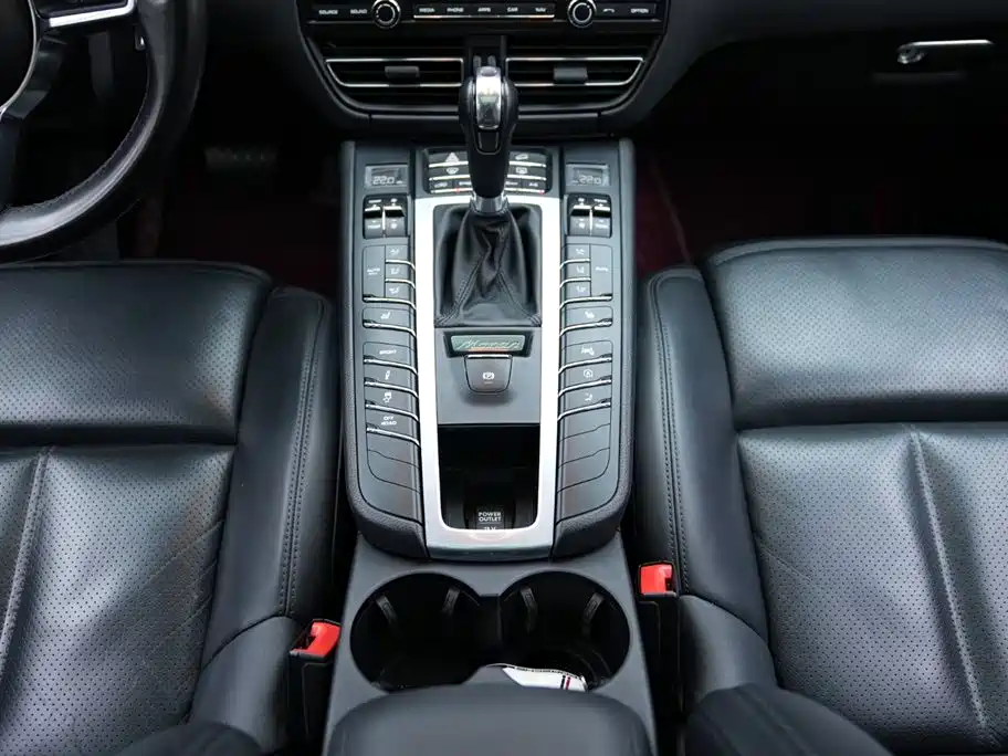 Porsche Porsche Macan 2021 Macan 2.0T 2021 - thumbnail 11