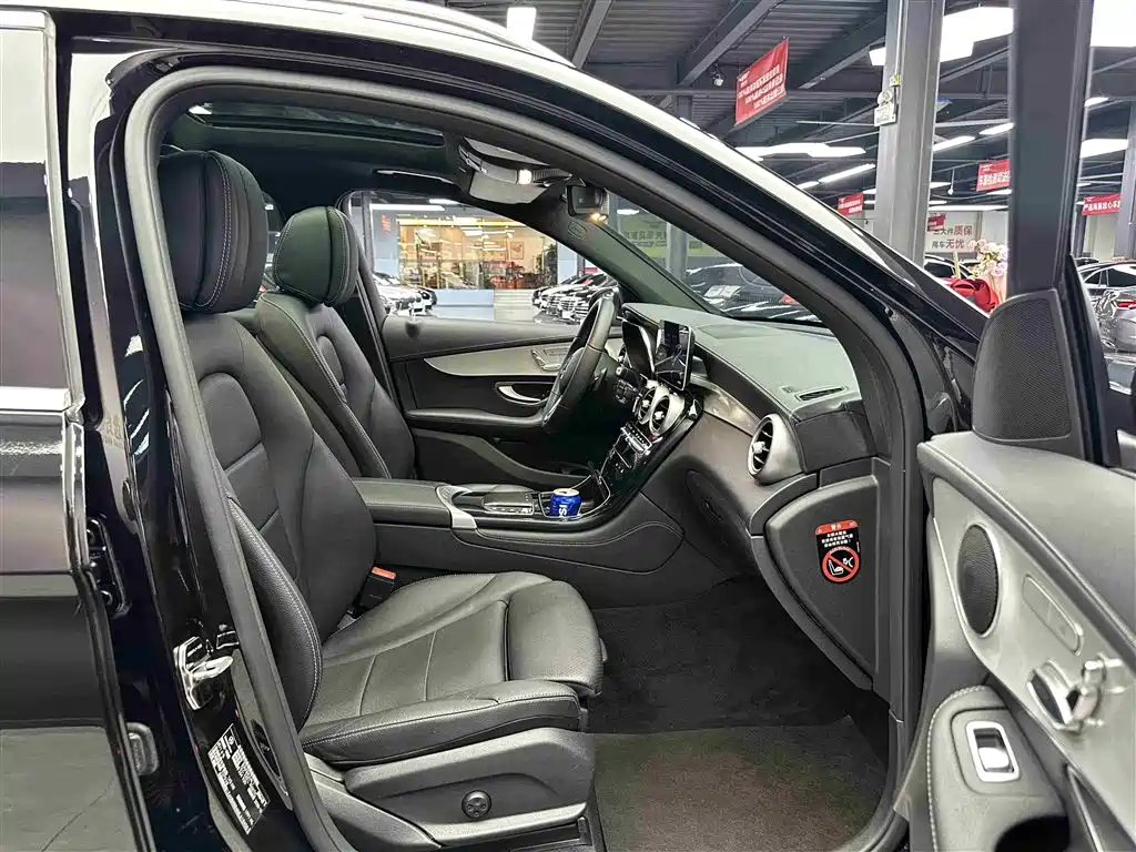 Mercedes-Benz Mercedes-Benz GLC 2021 GLC 260 L 4MATIC Sport Edition 2020 - thumbnail 8