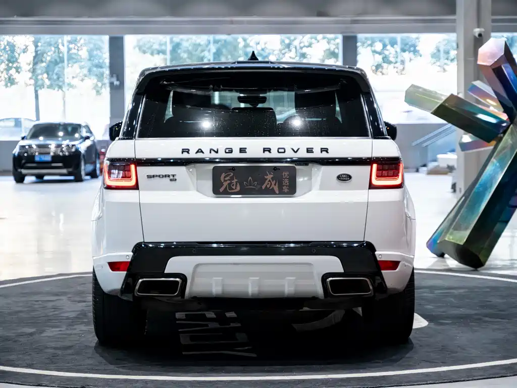 Land Rover Range Rover Sport 2021 3.0 L6 Black Badge 2021 - thumbnail 3