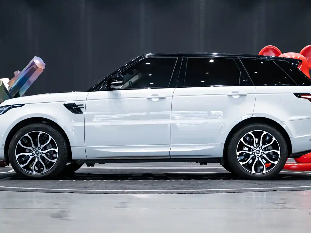 Land Rover Range Rover Sport 2021 3.0 L6 Black Badge 2021 - thumbnail 7