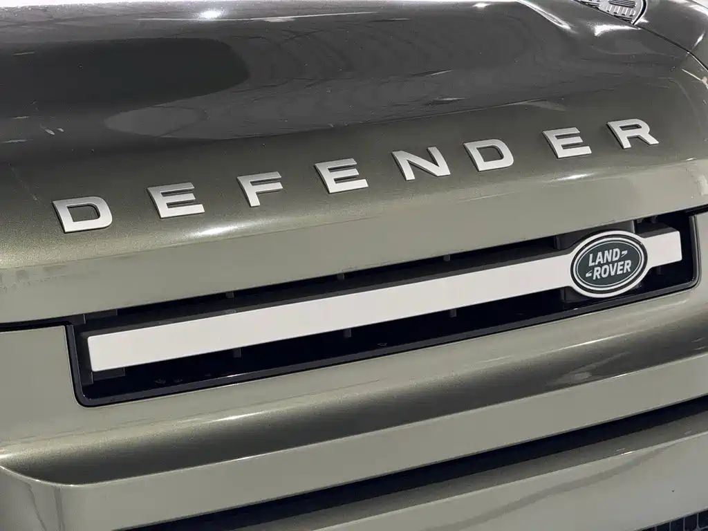 Land Rover Land Rover Defender 2023 130 3.0T P400 HSE 2024 - thumbnail 8