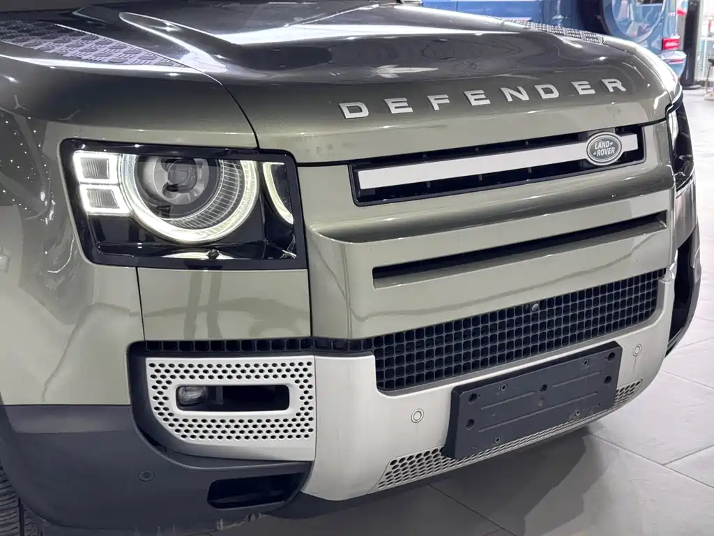 Land Rover Land Rover Defender 2023 130 3.0T P400 HSE 2024 - thumbnail 10