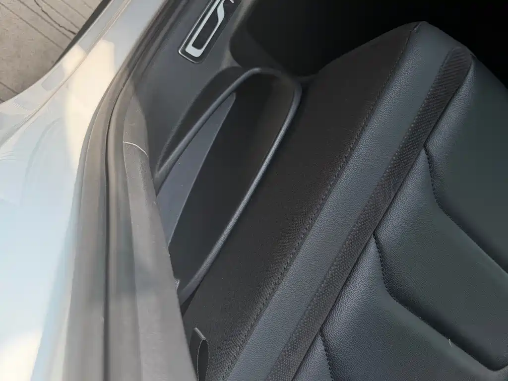 Volkswagen Tayron 2022 280TSI Front-Wheel Drive Luxury Intelligent Connectivity Edition 2022 - thumbnail 4