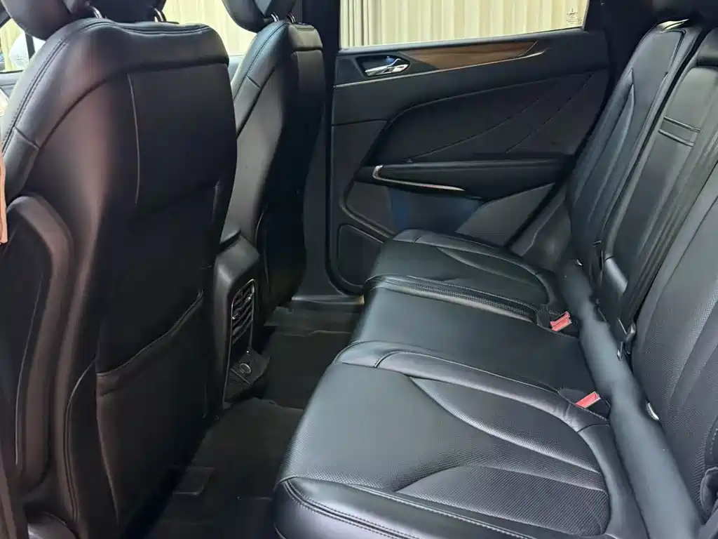Lincoln Lincoln MKC 2014 2.0T AWD Reserve Edition 2016 - thumbnail 14