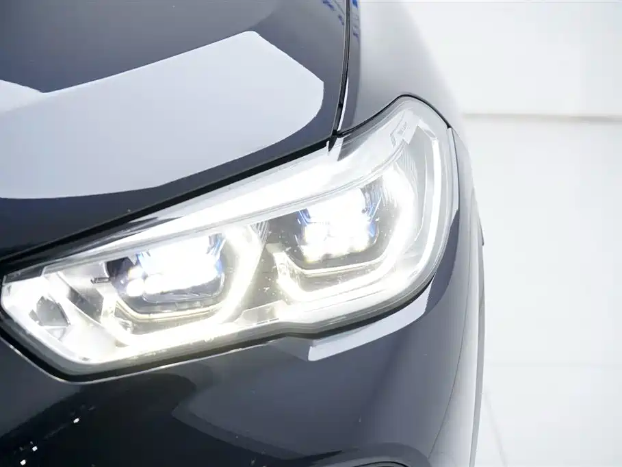 BMW BMW X5 xDrive40i M Sport Package 2021 - thumbnail 26