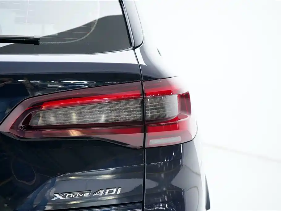BMW BMW X5 xDrive40i M Sport Package 2021 - thumbnail 28