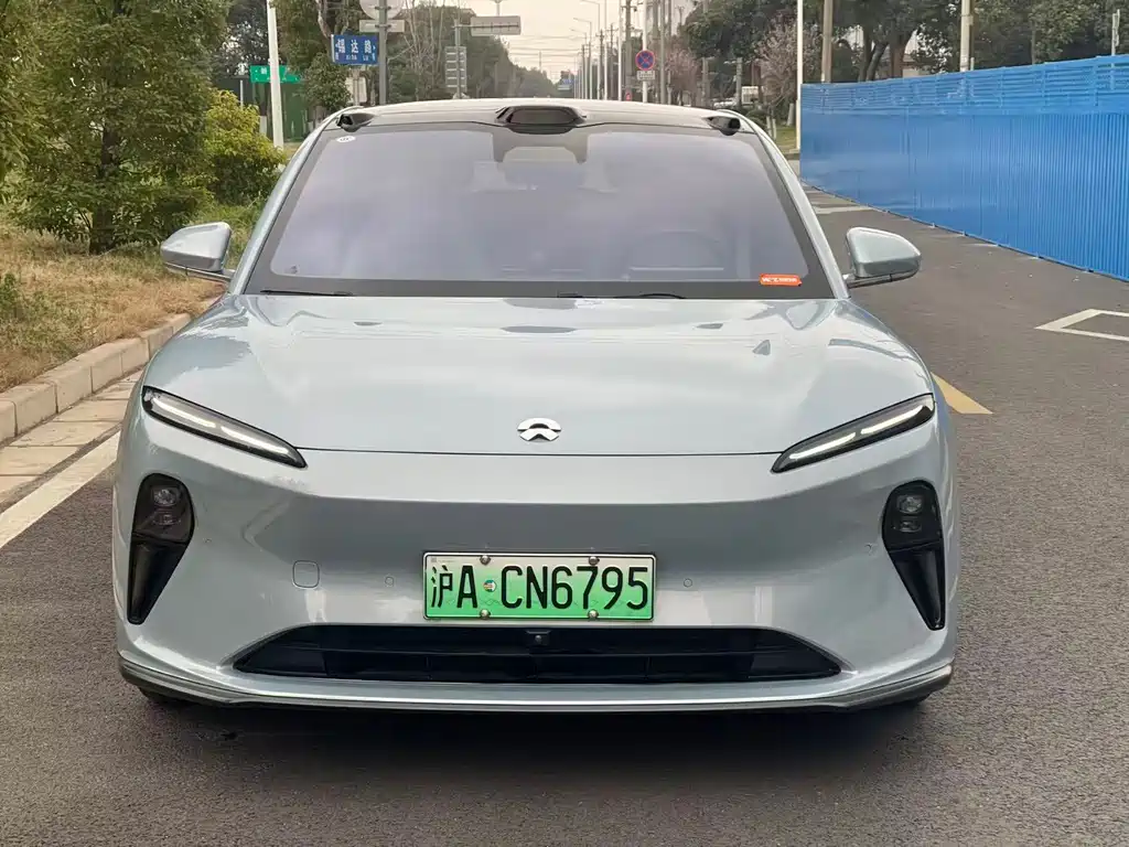 NIO NIO ET5T 2023 75kWh Touring 2023 - thumbnail 2