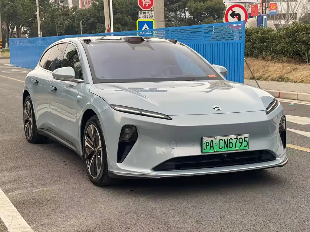 NIO NIO ET5T 2023 75kWh Touring 2023 - thumbnail 3