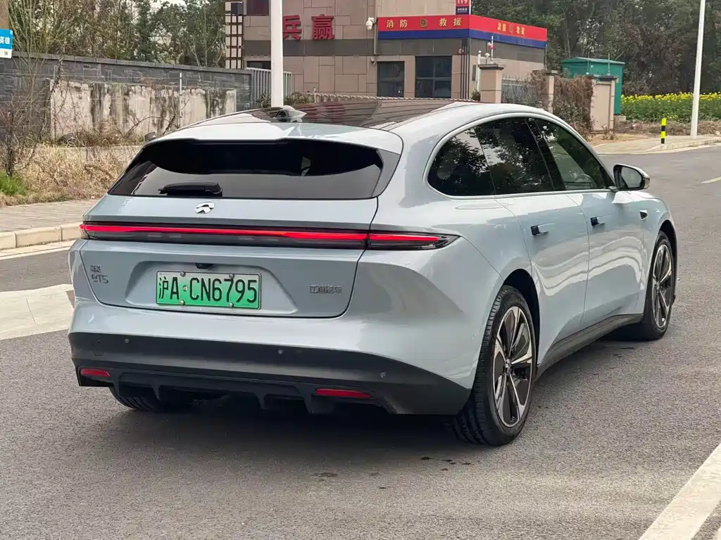NIO NIO ET5T 2023 75kWh Touring 2023 - thumbnail 4