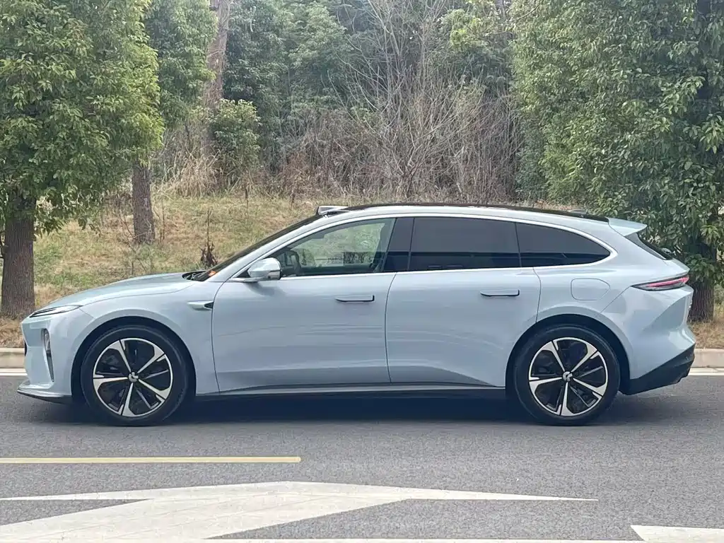NIO NIO ET5T 2023 75kWh Touring 2023 - thumbnail 7