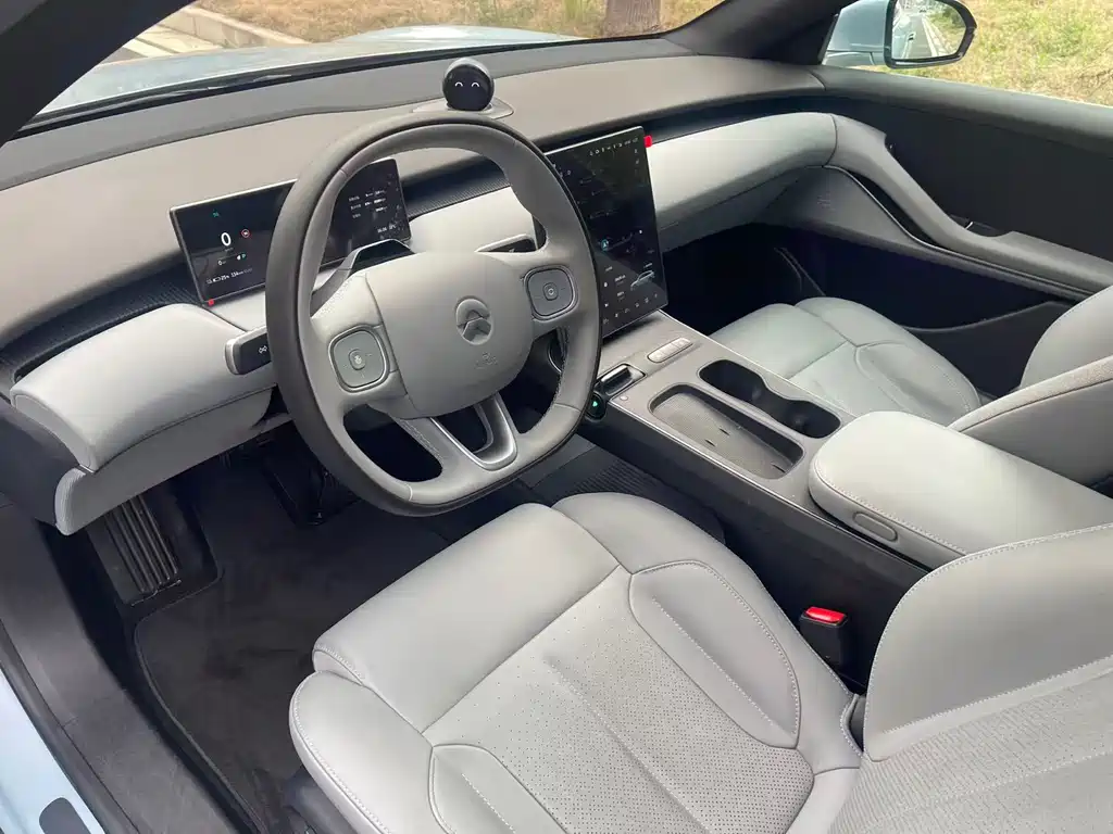 NIO NIO ET5T 2023 75kWh Touring 2023 - thumbnail 9