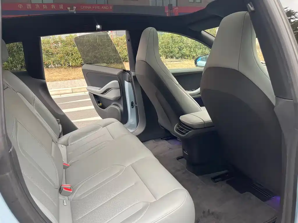 NIO NIO ET5T 2023 75kWh Touring 2023 - thumbnail 13