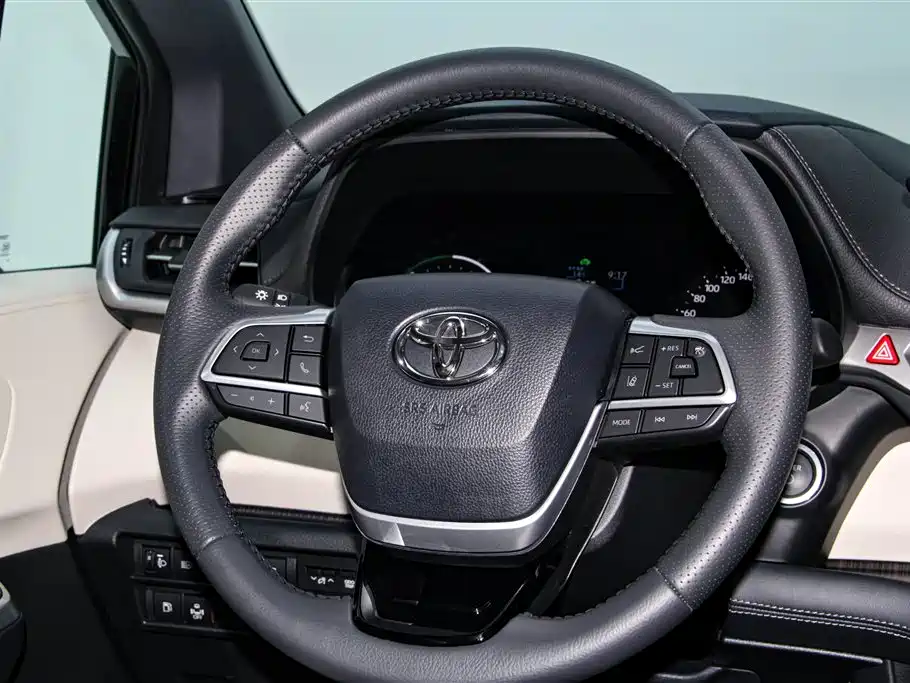 Toyota Toyota Sienna 2024 2.5L Hybrid AWD Premium Edition 2024 - thumbnail 15