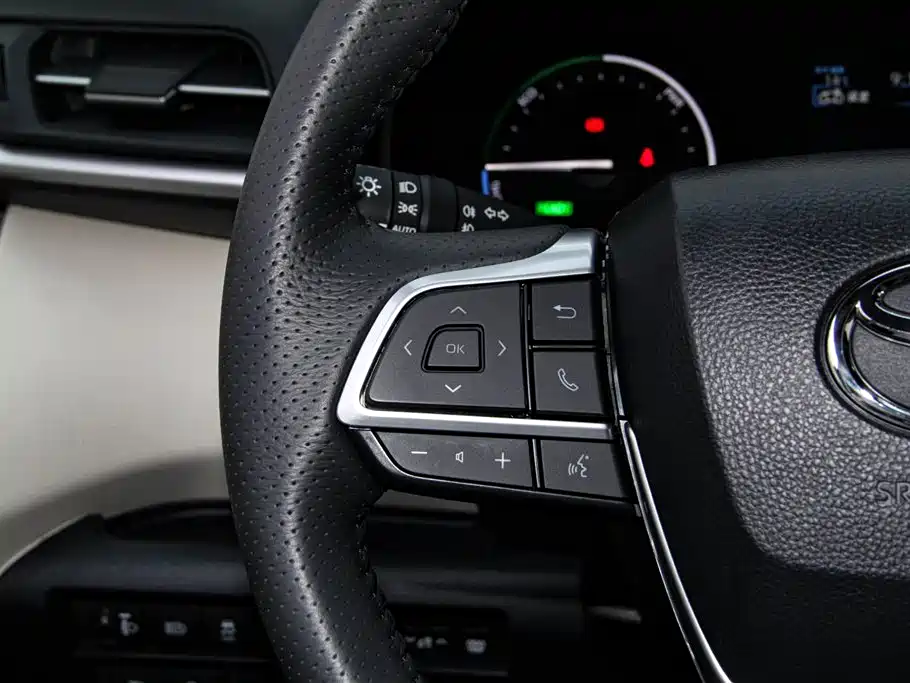 Toyota Toyota Sienna 2024 2.5L Hybrid AWD Premium Edition 2024 - thumbnail 27