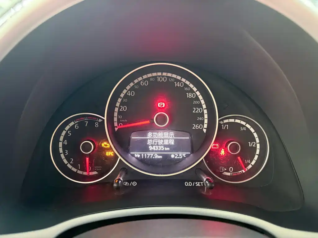 Volkswagen Volkswagen Beetle 2015 180TSI 2015 - thumbnail 17