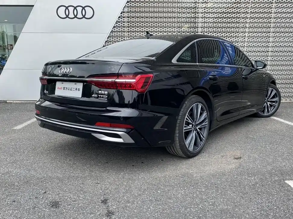 Audi Audi A6L 2023 45 TFSI quattro Premium Dynamic Edition 2023 - thumbnail 4