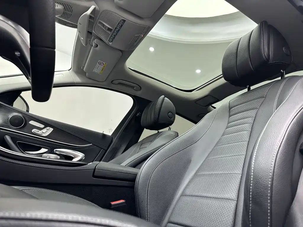 Mercedes-Benz Mercedes-Benz E-Class 2018 Facelift E 300 L Sport Style 2018 - thumbnail 12