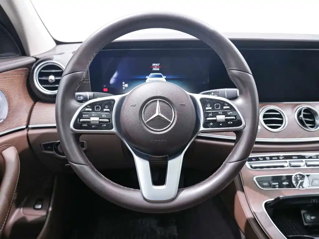 Mercedes-Benz Mercedes-Benz E-Class 2020 Model Year Facelift E 300 L Exclusive Edition 2020 - thumbnail 19