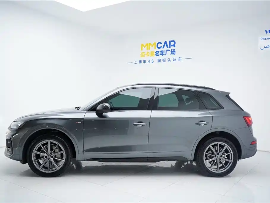 Audi Audi Q5L 2022 40T Premium Dynamic Model 2022 - thumbnail 10
