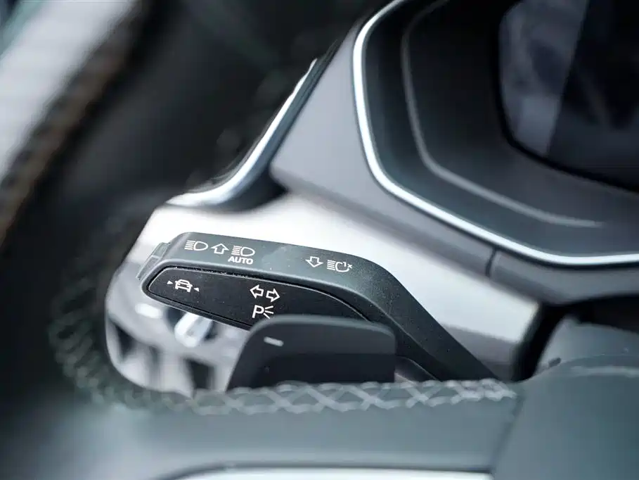 Audi Audi Q5L 2022 40T Premium Dynamic Model 2022 - thumbnail 29