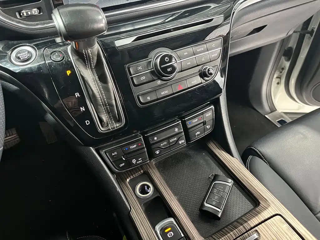 GAC Trumpchi GAC Trumpchi M8 2021 Edition Leader Series 390T Premium Version 2020 - thumbnail 11