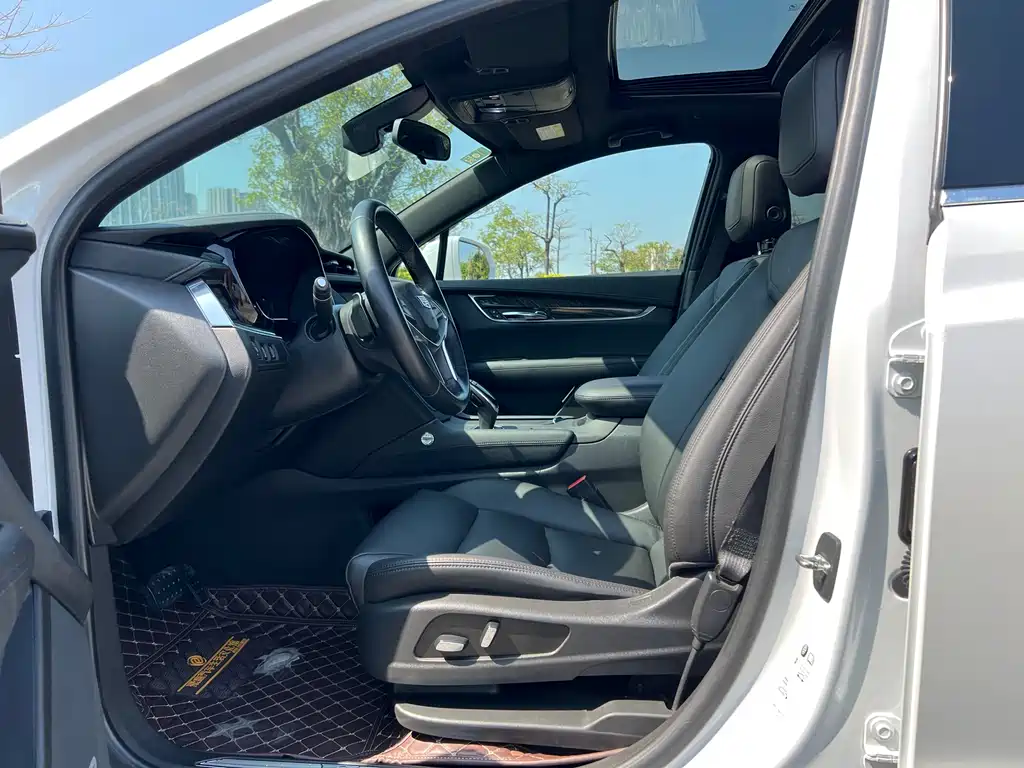 Cadillac Cadillac XT5 2018 25T Technology Edition 2019 - thumbnail 10