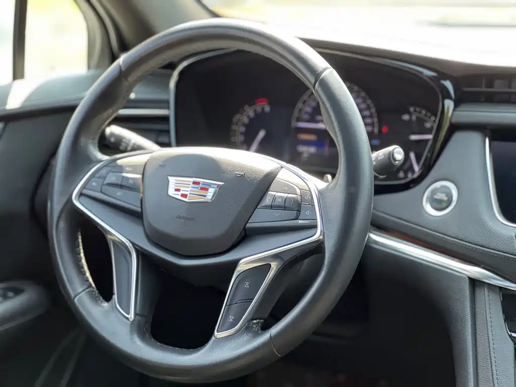 Cadillac Cadillac XT5 2018 25T Technology Edition 2019 - thumbnail 16