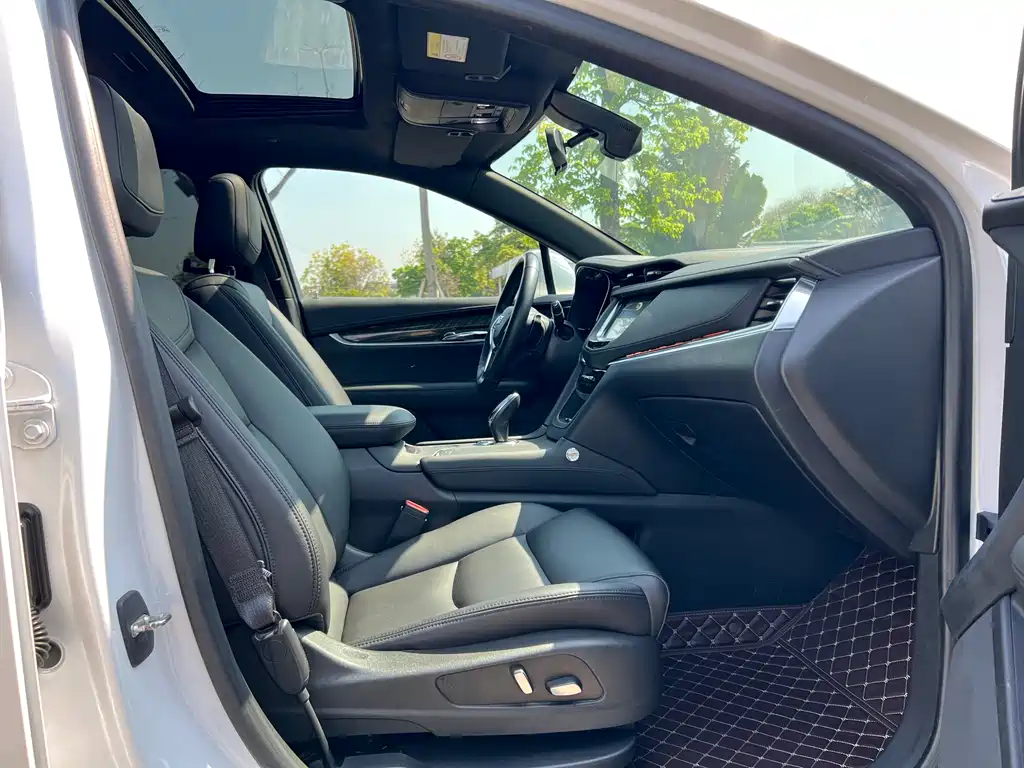 Cadillac Cadillac XT5 2018 25T Technology Edition 2019 - thumbnail 18