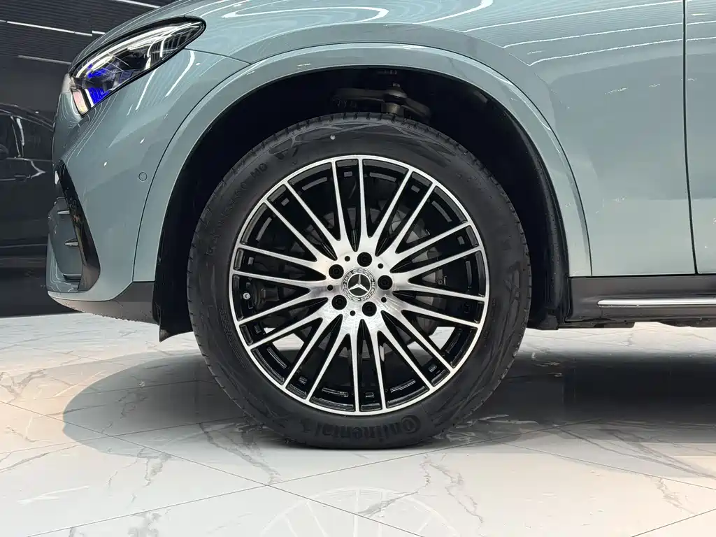 Mercedes-Benz Mercedes-Benz GLC 2025 GLC 300 L 4MATIC Luxury 5-Seat 2024 - thumbnail 13
