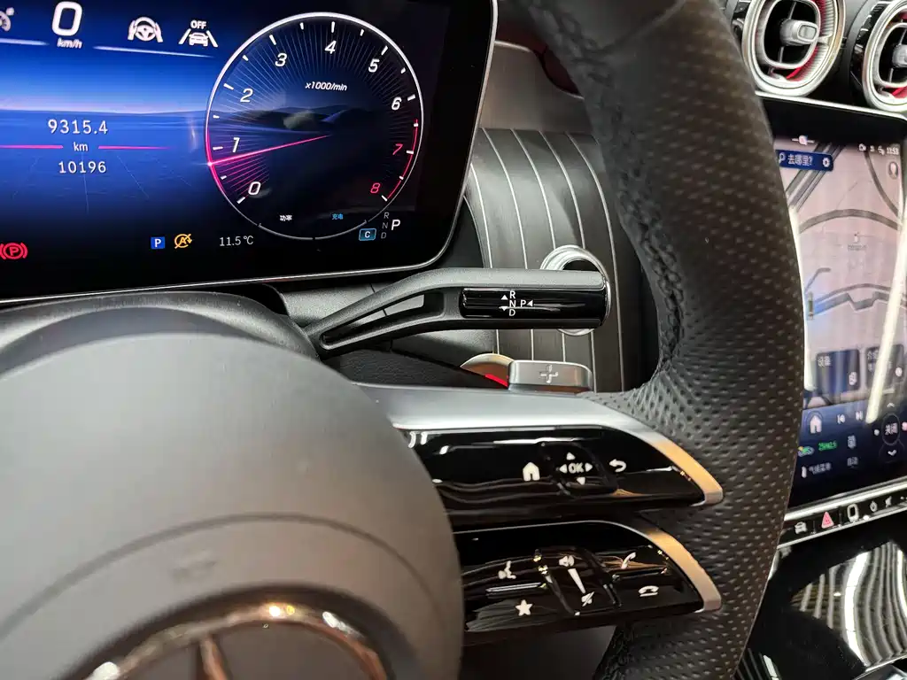 Mercedes-Benz Mercedes-Benz GLC 2025 GLC 300 L 4MATIC Luxury 5-Seat 2024 - thumbnail 15