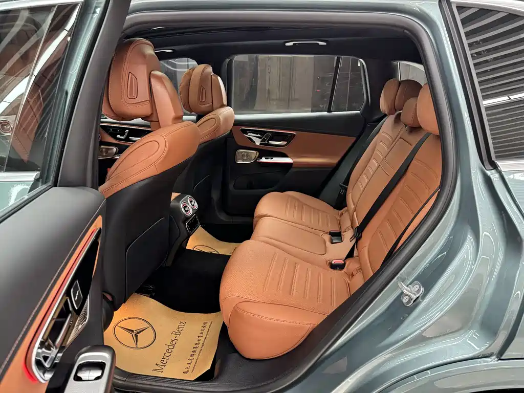 Mercedes-Benz Mercedes-Benz GLC 2025 GLC 300 L 4MATIC Luxury 5-Seat 2024 - thumbnail 19