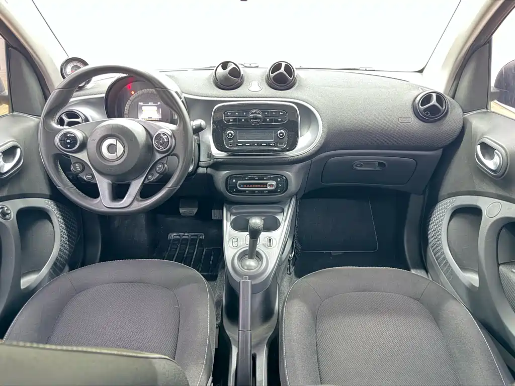 smart smart fortwo 2015 1.0L 70hp Coupe Passion Edition 2016 - thumbnail 6