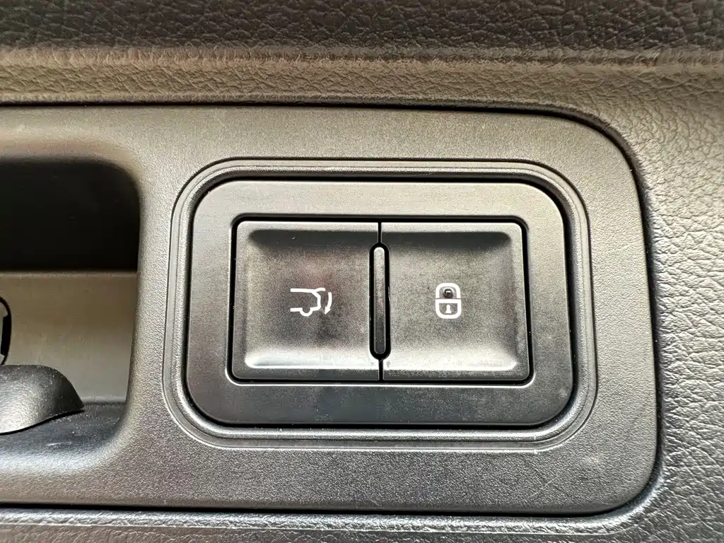 BYD BYD Song PLUS 2020 1.5T Automatic Flagship PLUS 2021 - thumbnail 23