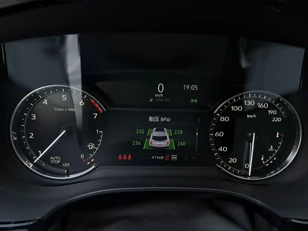 Cadillac Cadillac XT5 2022 2.0T AWD Luxury (Hummingbird Edition) 2023 - thumbnail 11