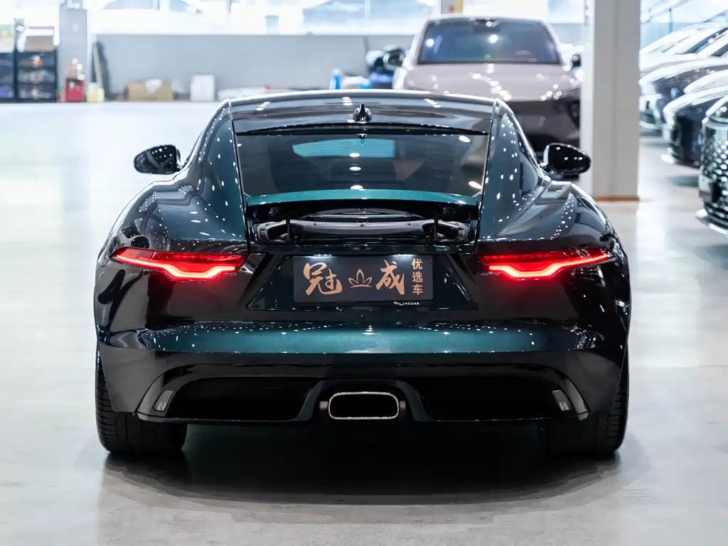 Jaguar Jaguar F-TYPE 2024 P300 75th Anniversary Hardtop Edition 2024 - thumbnail 6