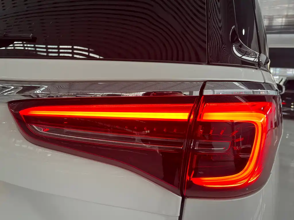 Buick Buick GL8 2023 ES Landmark Luxury Edition 2023 - thumbnail 11