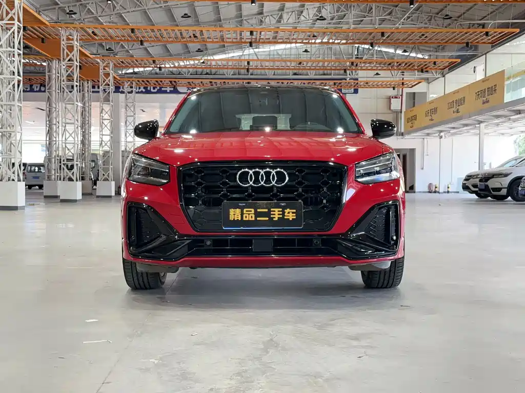 Audi Audi Q2L 2022 35 TFSI Sport Edition 2022 - thumbnail 4