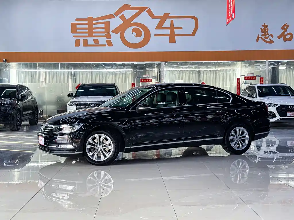 Volkswagen Magotan 2017 330TSI DSG Luxury Edition 2016 - thumbnail 2