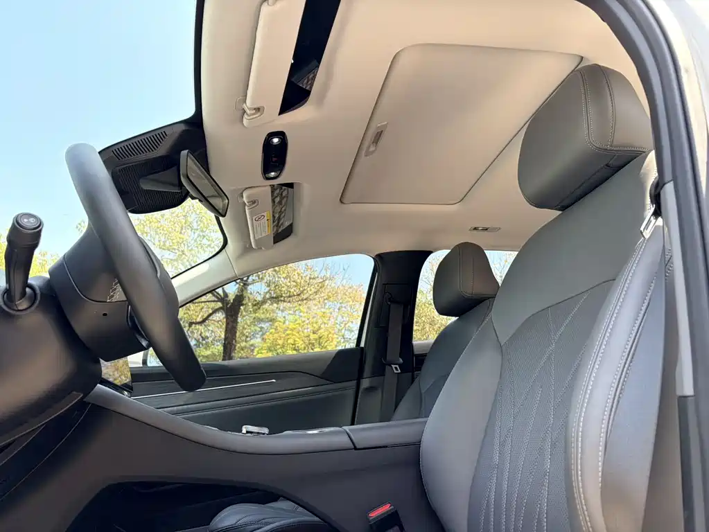 Geely Galaxy Galaxy L6 2025 EM-i 140km Starship Edition 2025 - thumbnail 17