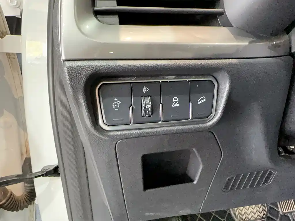Haval Haval H6 2021 Guochao Edition 2.0GDIT Automatic Champion Edition 2022 - thumbnail 13